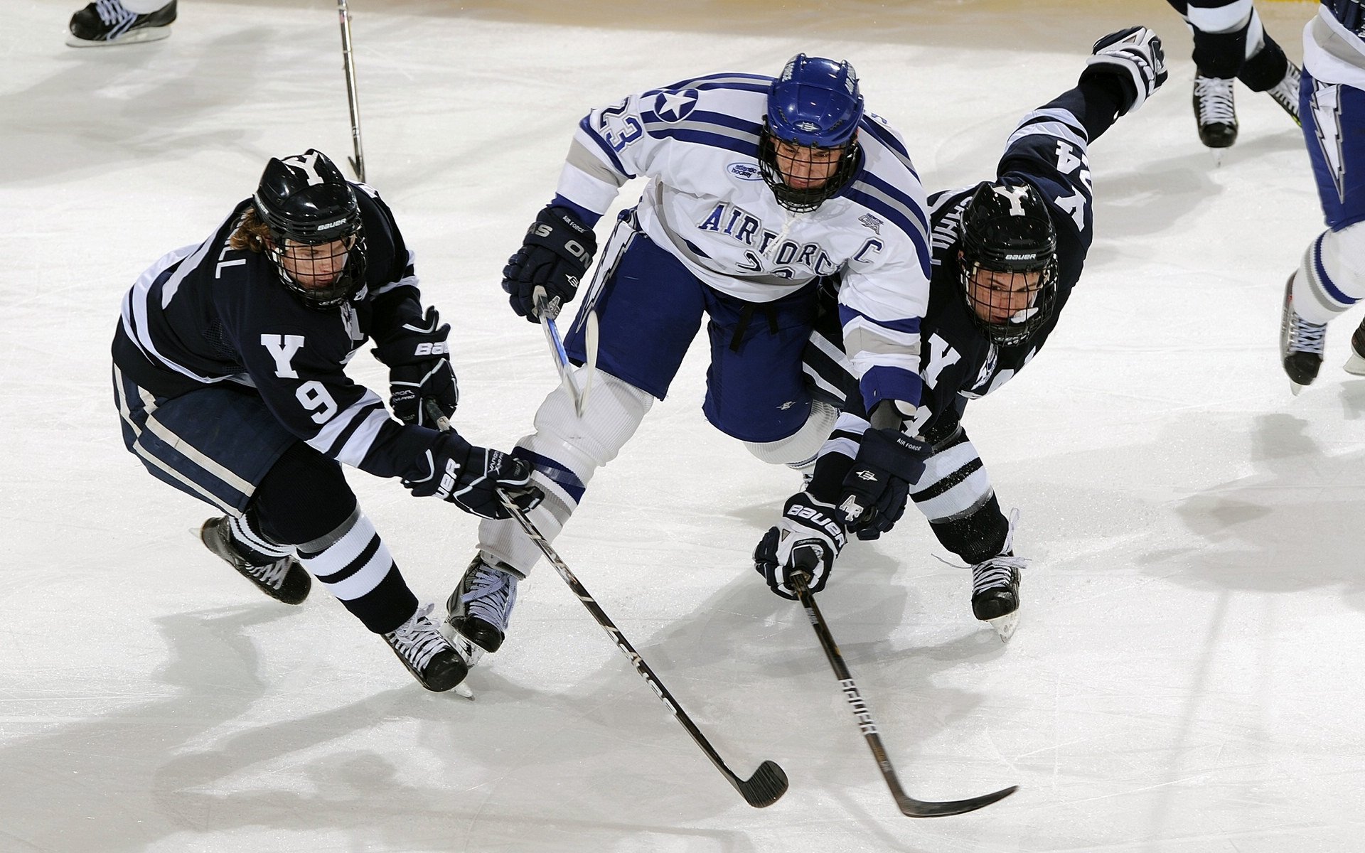 Cole Palmer决赛两球成英雄